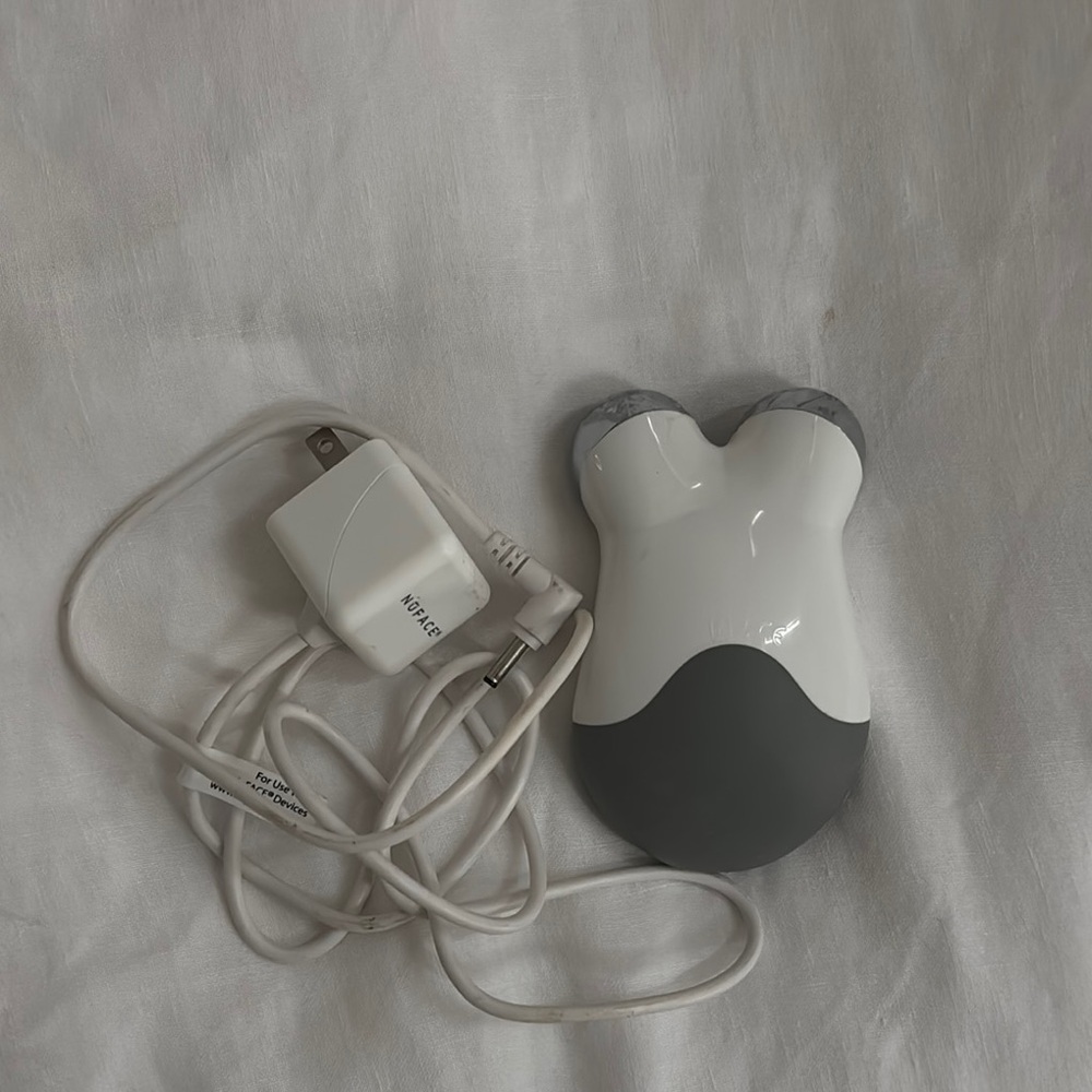 NuFace Facial Toning Device - White and Gray